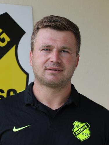 Stefan Lutz