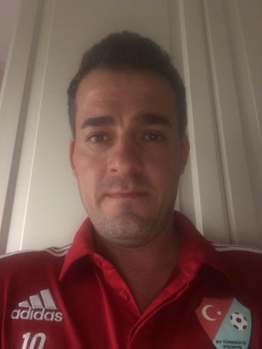 Cenk Findikoglu