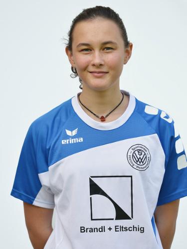 Julia Henze