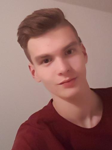 Tobias Schon