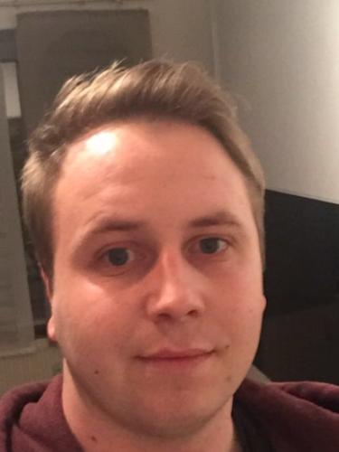 Nico Pfuelb