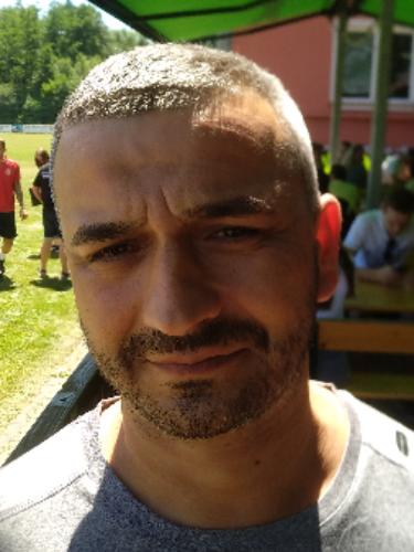 Ayhan Uygun