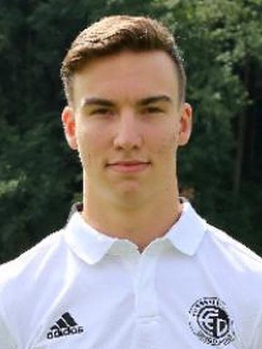 Niklas Kühbeck