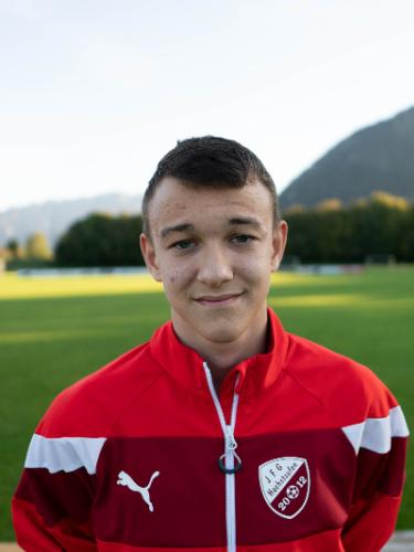 Filip Naden