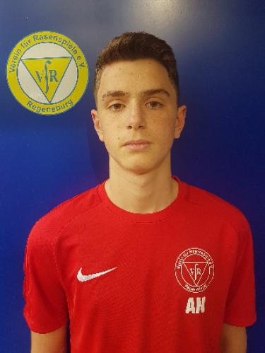 Aris Nikolla