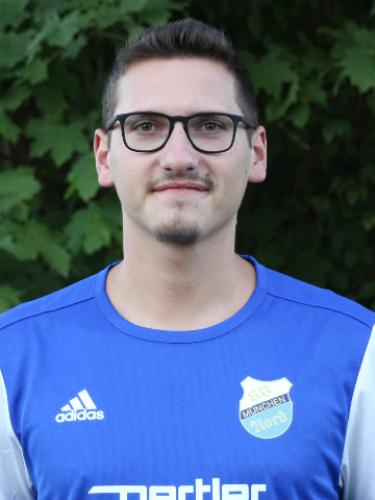 Nikolas Knippelmeyer