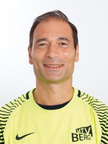 Hakan Sezer