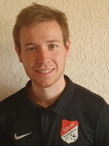 Dominik Roth
