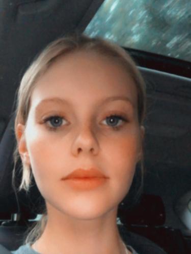 Miriam Stelzle